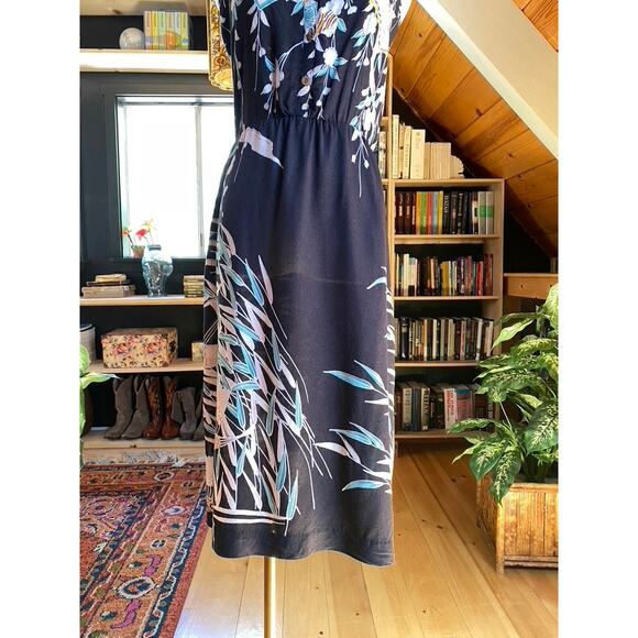 Vintage Hawaiian Dress - Picture 3 of 9